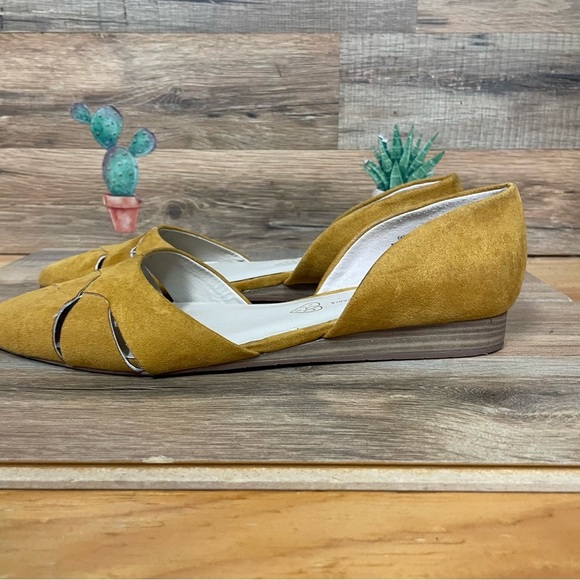 ModCloth mustard Yellow Weave Between pointy toe ballet flats women’s size 8.5 - Picture 3 of 6